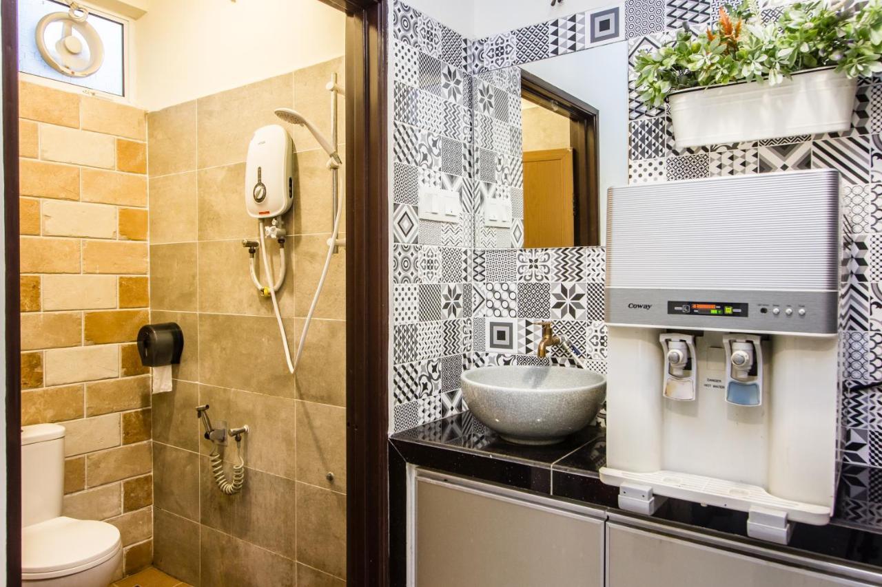 Surprised Homestay Баттерворт Екстер'єр фото